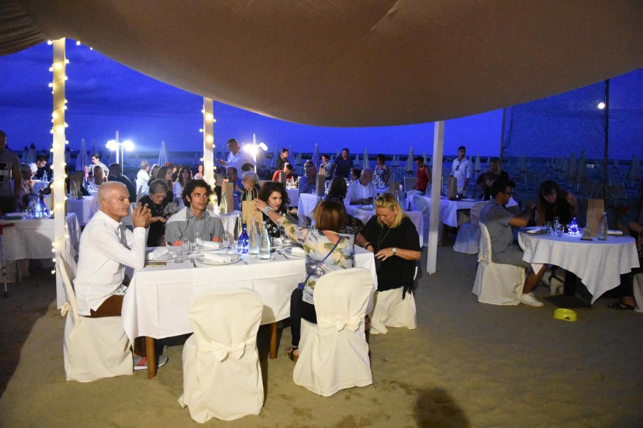 Hotel Souvenir Lido Di Savio Esterno foto
