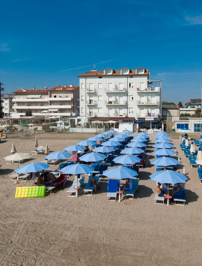 Hotel Souvenir Lido Di Savio Esterno foto