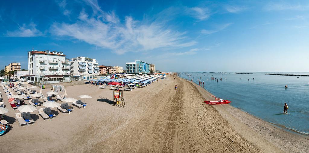 Hotel Souvenir Lido Di Savio Esterno foto